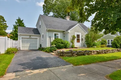 39 Oregon Street 1