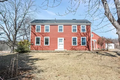 38 E Brookfield Rd 1
