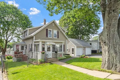 40 Robillard Street 1
