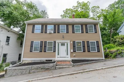 36 Chestnut Street 1