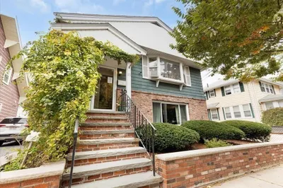 25 Wolcott Street