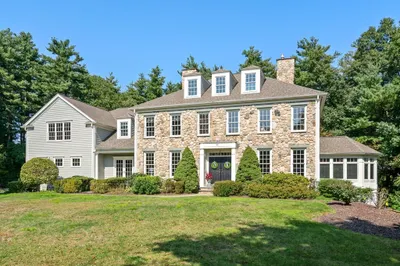 46 Fieldstone Farm Road 1