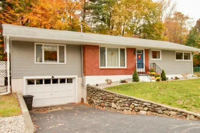 35 Princeton St 1