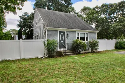 45 Leisure Ln