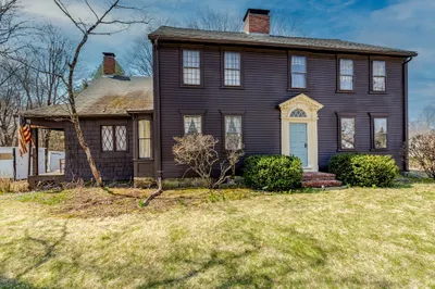 678 North Main St 1