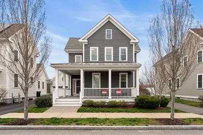 98 Snowbird Ave 1