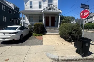 48 Spring St #2 1