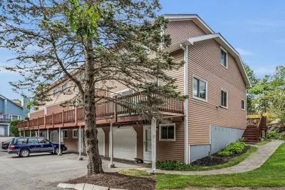 15 Nightingale Ln #15 1