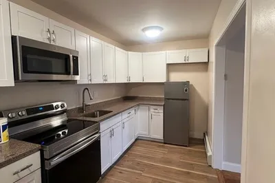 13 Perkins Ave #1