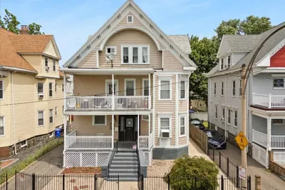 39 Johnston Rd
