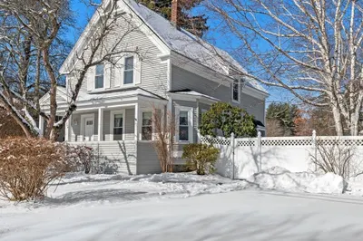 146 Hampshire Road 1