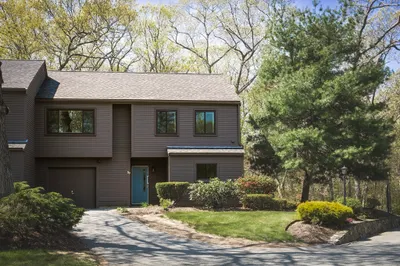 401 Colonial Drive #50 1