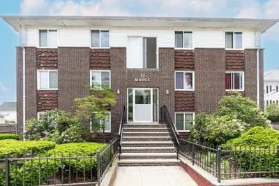 70 Mudge St #13 1