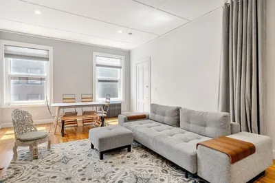 132 Commonwealth Ave #8
