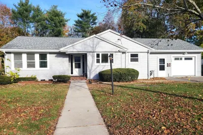 159 Lake St #1 1