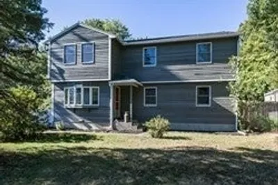 403 Stebbins Street 1