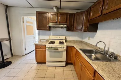 156 Billiings St #1 1