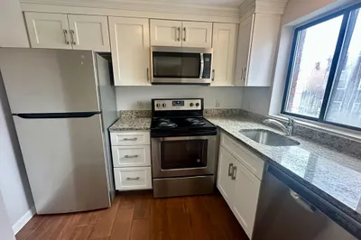 72 School St #9
