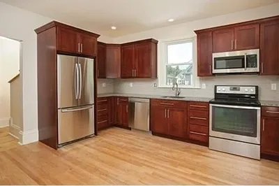 26 Channing St #2
