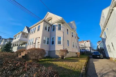 26 Cypress St 1