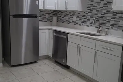 129 Harrishoff St #2 1