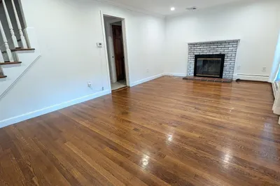 36 Wentworth St 1