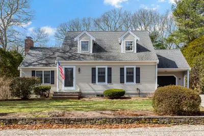 65 Wianno Circle 1
