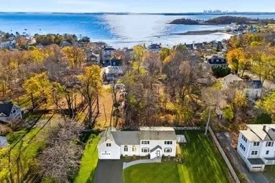 7 Cottage Street 1