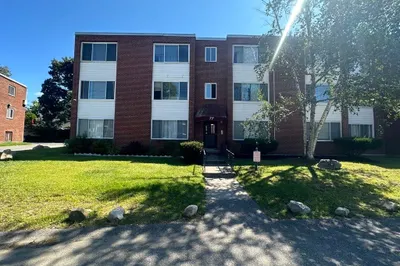 77 Colonel Bell Dr #2 1