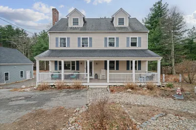 15 Rockland St 1