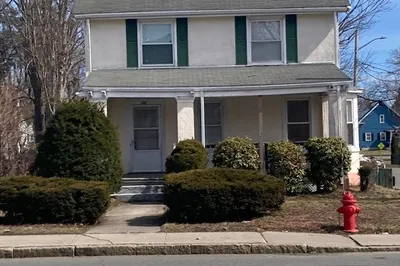 427 N Main St 1