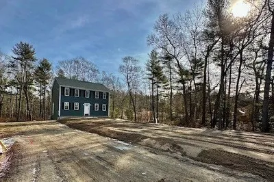12 County Rd 1
