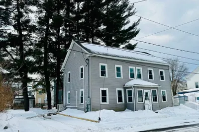 6 Oakdale Pl #1 1