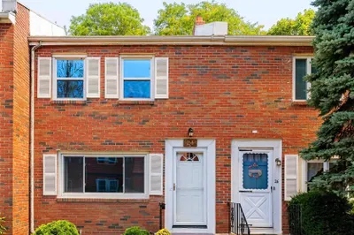 24 Goldsmith St #24