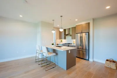 1650 Commonwealth Ave #407