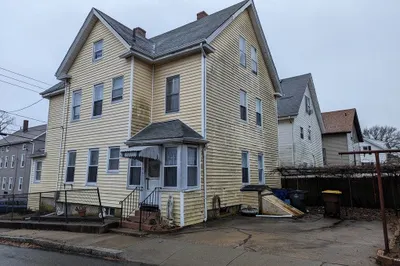 786 Walnut St
