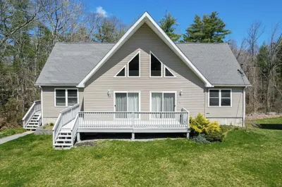193 Maria Ave 1