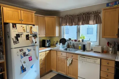 34 Woods Ave #2