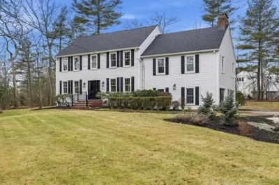 96 Forest Ave