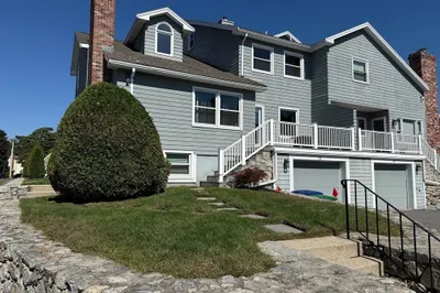 1 Carnation Cir #B 1