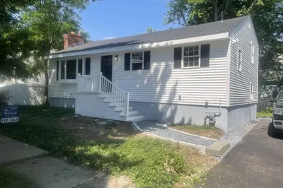 222 Hollis Ave