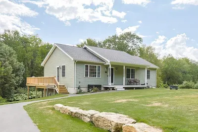 30 Town Farm Rd 1