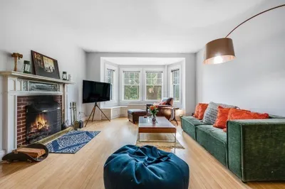 993 Memorial Drive #102