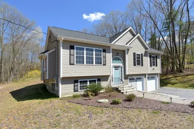 160 Cedar St