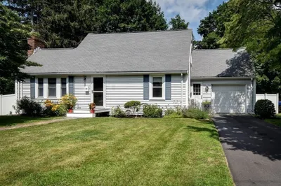 54 Richwood Street 1