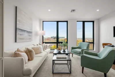 1515 Commonwealth Ave #405