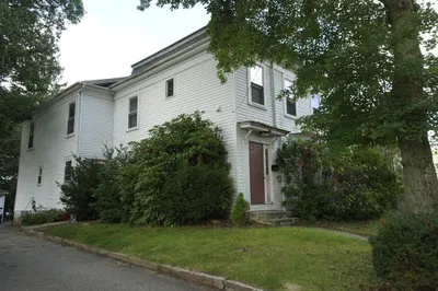 31 Forest St #2