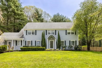 3 Powisset Street 1