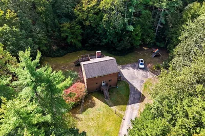 16 Jericho Dr
