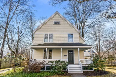 7 Water St